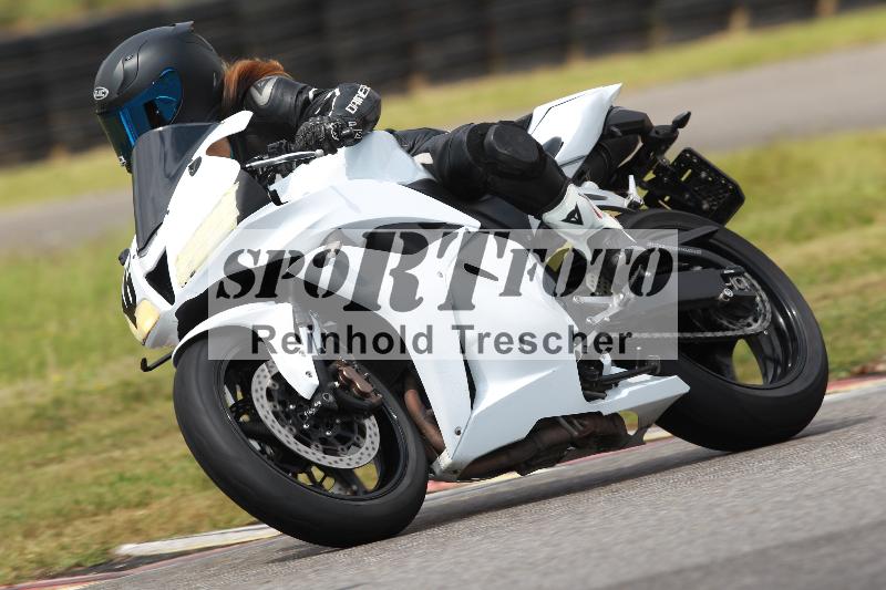 Archiv-2022/13 25.04.2022 Plüss Moto Sport ADR/Freies Fahren/16